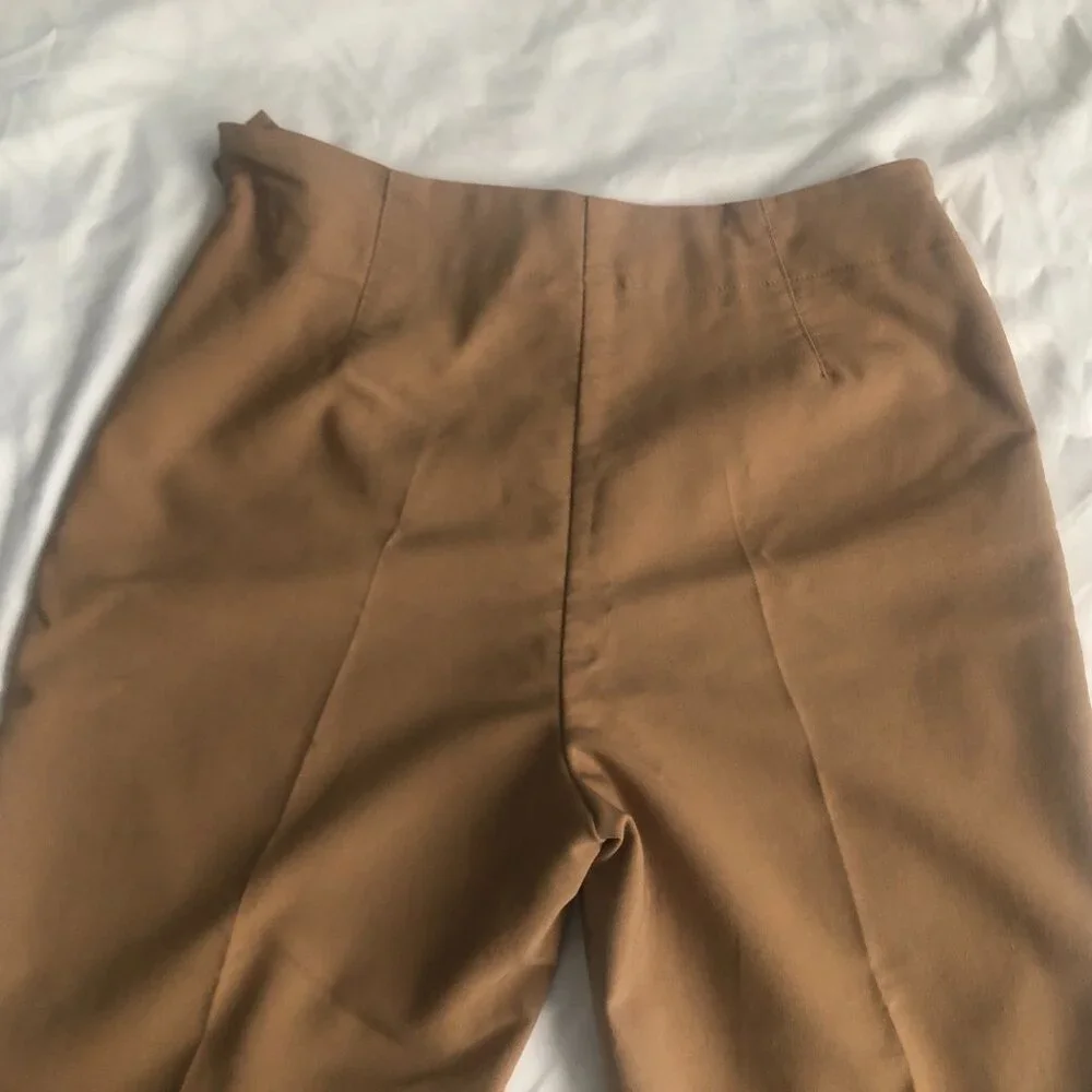 Fibers Barbara Lesser Women's Size 6 Capris Pants